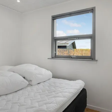 Дом отдыха 2 Bedroom Gorgeous In *