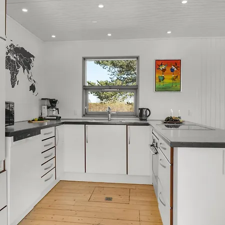 2 Bedroom Gorgeous In