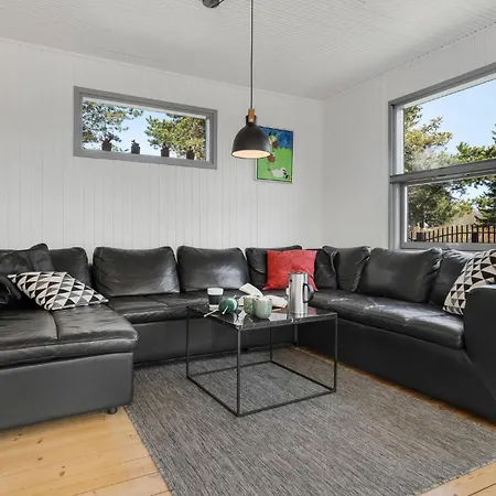 2 Bedroom Gorgeous In