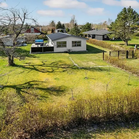 2 Bedroom Gorgeous In