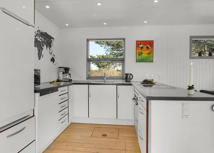 2 Bedroom Gorgeous In